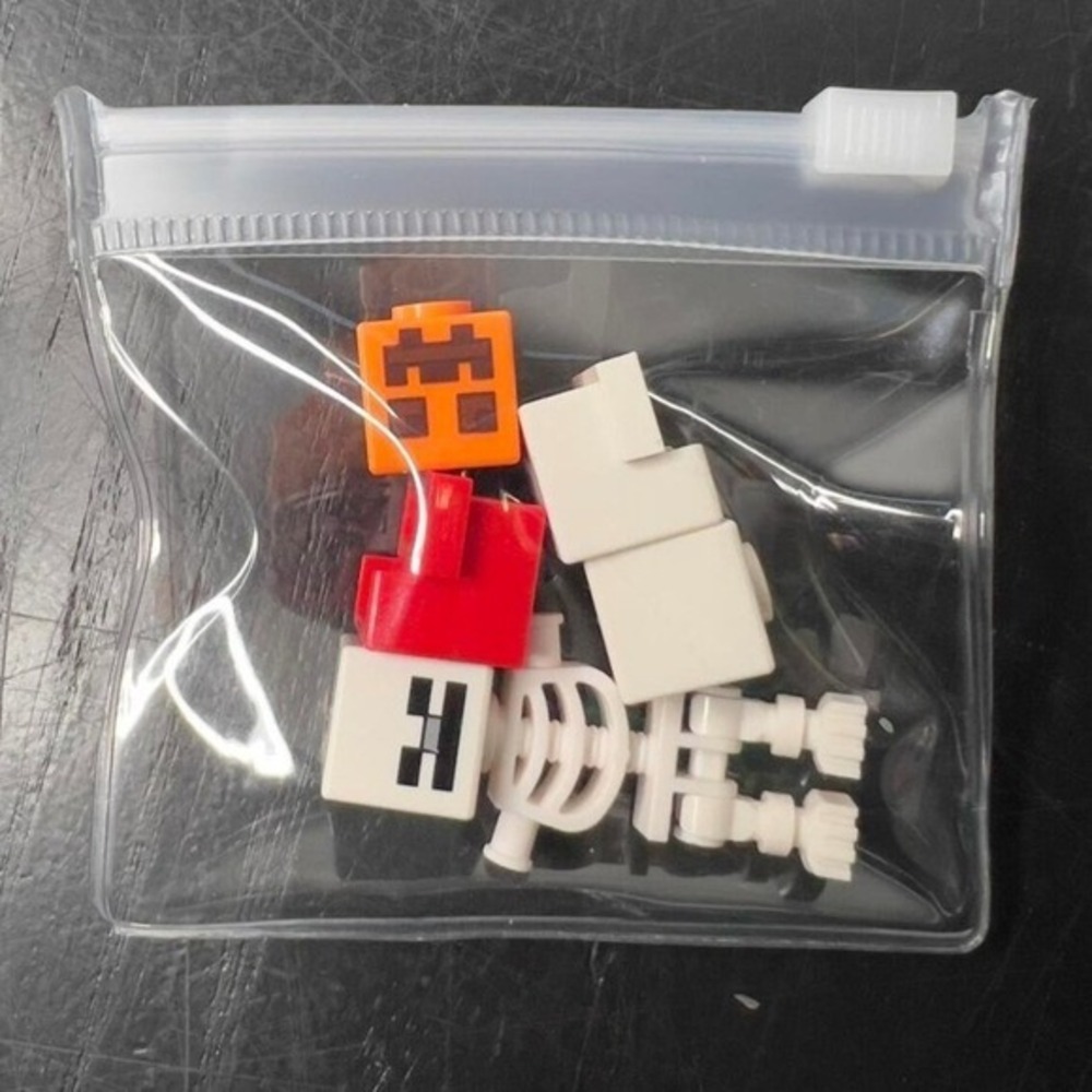 LEGO Preowned Minecraft Skeleton Minifigure Sheep Cow Pumpkin Lot White OS - Picture 1 of 2